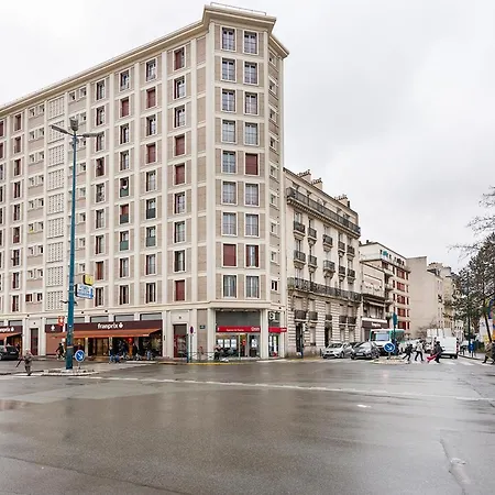 D'hôte Caméléon Paris *
